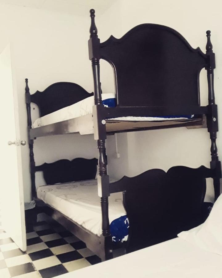 Hostel Mamy Dorme Барранкілья Екстер'єр фото